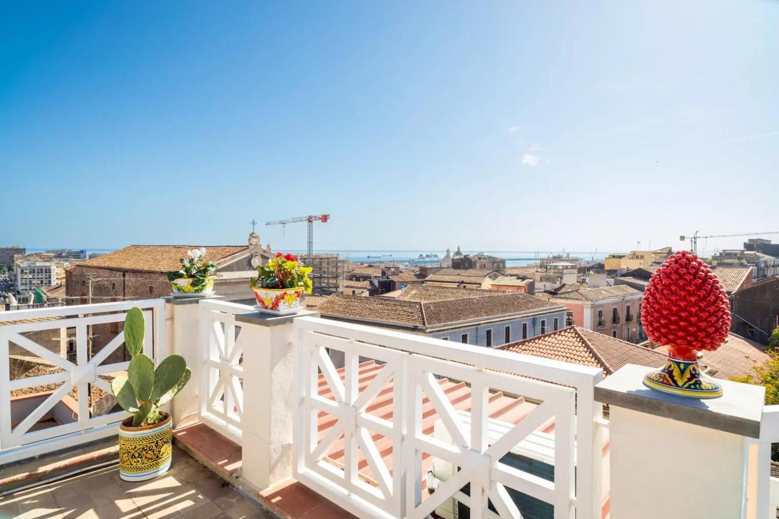La Terrazza Sul Cielo Daire Katanya Dış mekan fotoğraf